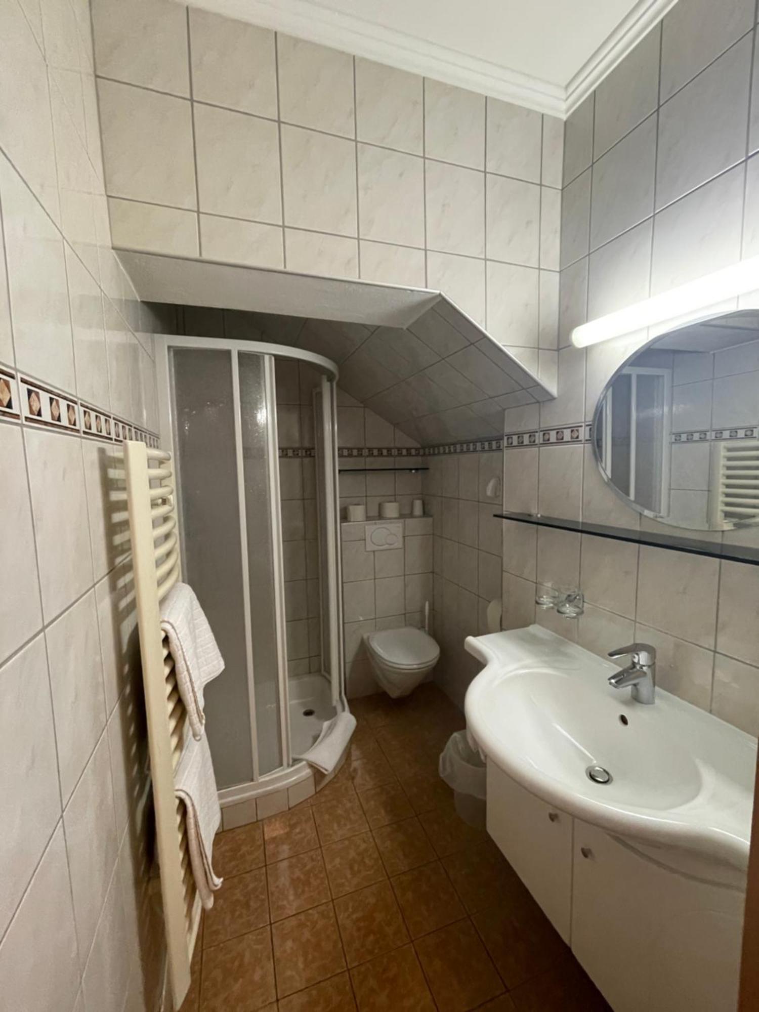 Restaurant-Pension Dorfwirt Bad Kleinkirchheim Ngoại thất bức ảnh