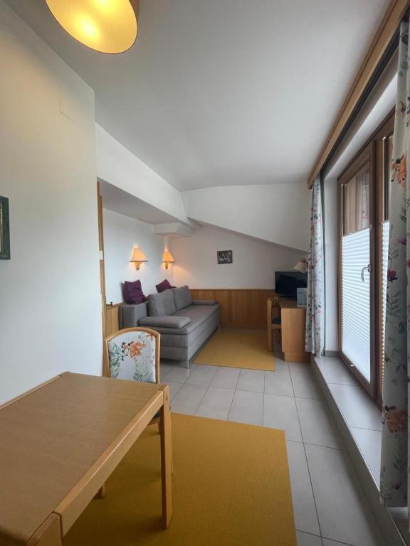 Restaurant-Pension Dorfwirt Bad Kleinkirchheim Ngoại thất bức ảnh